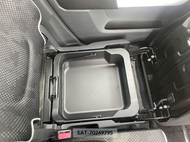 Mazda FLAIR CROSSOVER 2017-07 201800-18