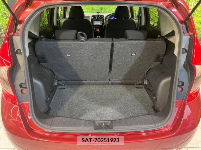 Nissan NOTE 2013-12 365348-8