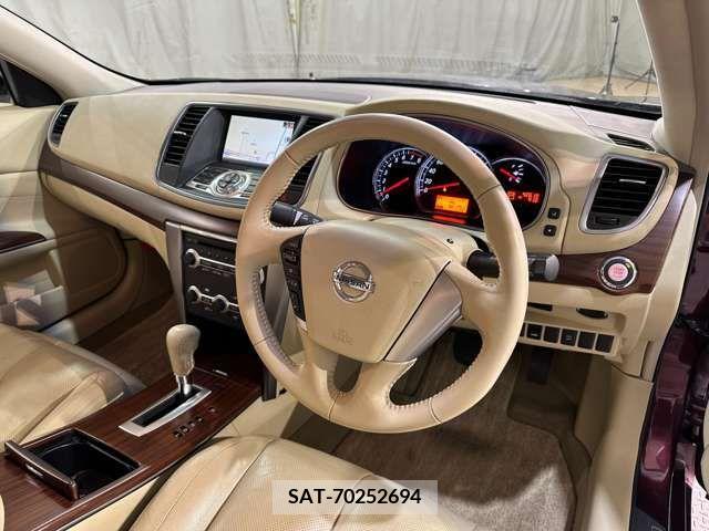 Nissan TEANA 2011-08 215907-12