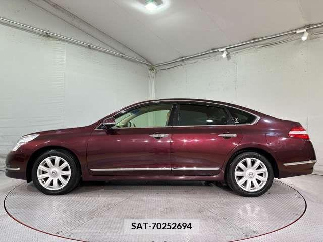 Nissan TEANA 2011-08 215907-11