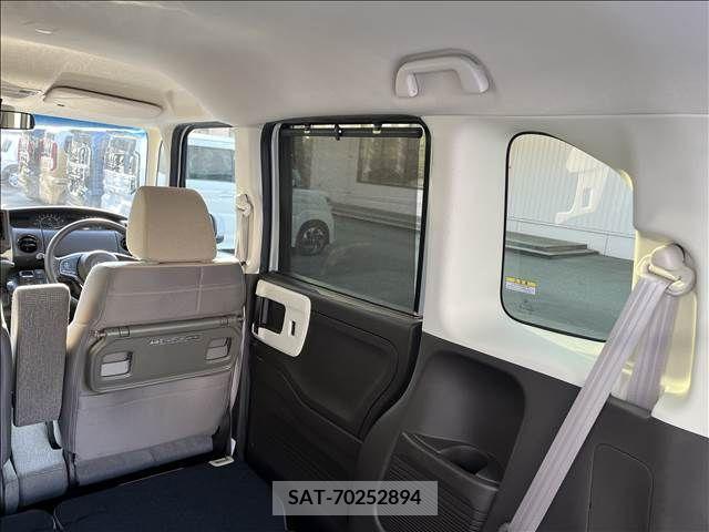 Honda N BOX 2021-12 252234-11