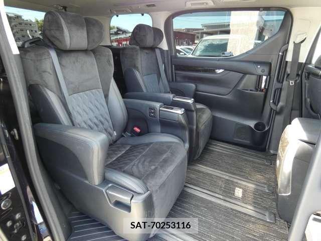 Toyota VELLFIRE 2016-01 369818-24