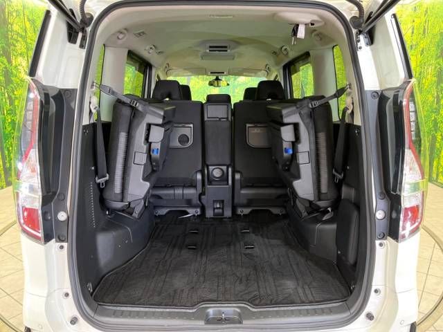 Nissan SERENA 2020-02 13667-11