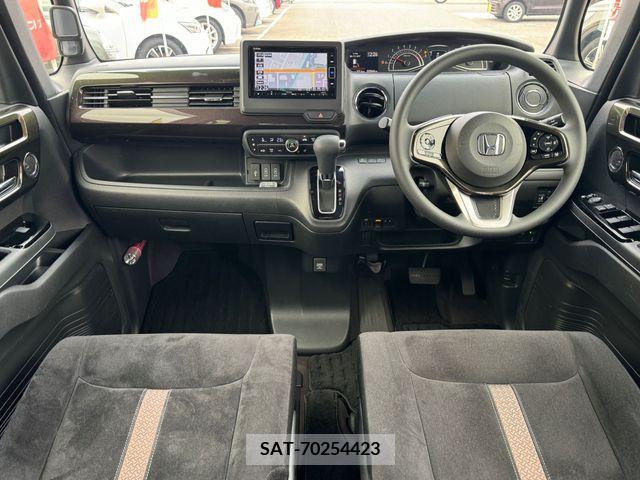 Honda N BOX CUSTOM 2019-11 383162-1