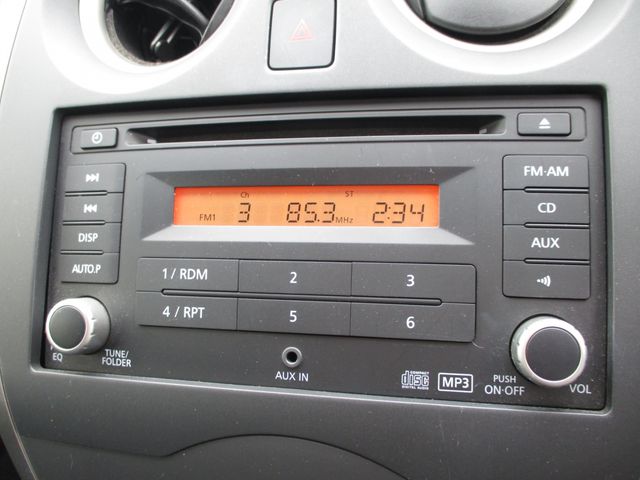 Nissan NOTE 2013-10 5897-9