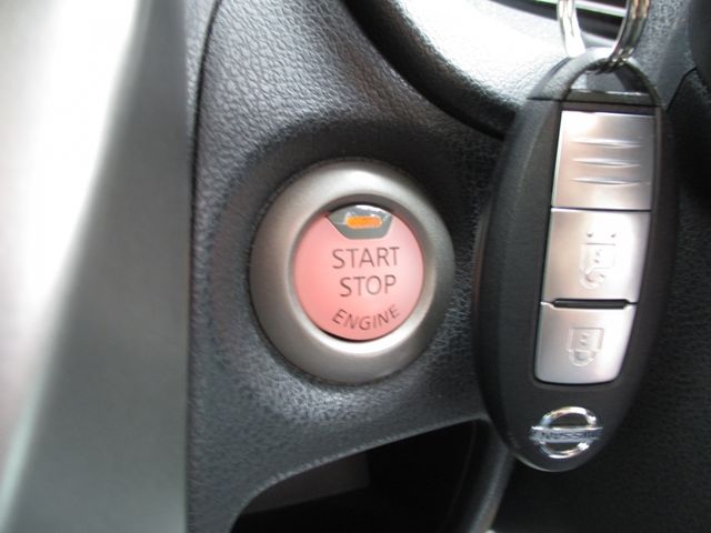 Nissan NOTE 2013-10 5897-14