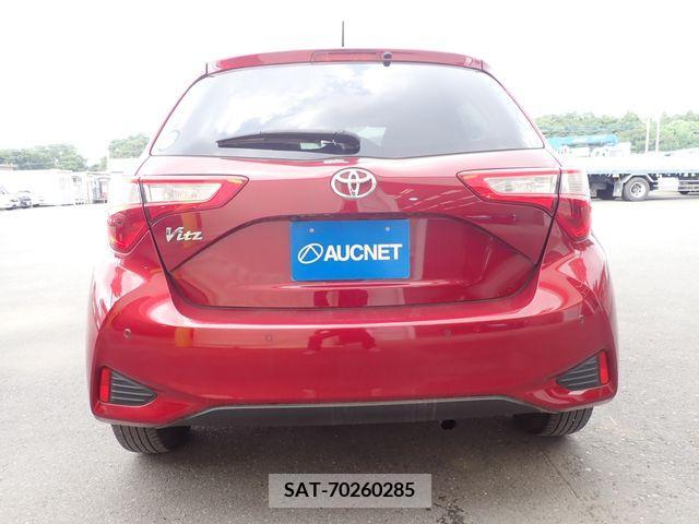 Toyota VITZ 2019-08 370158-5