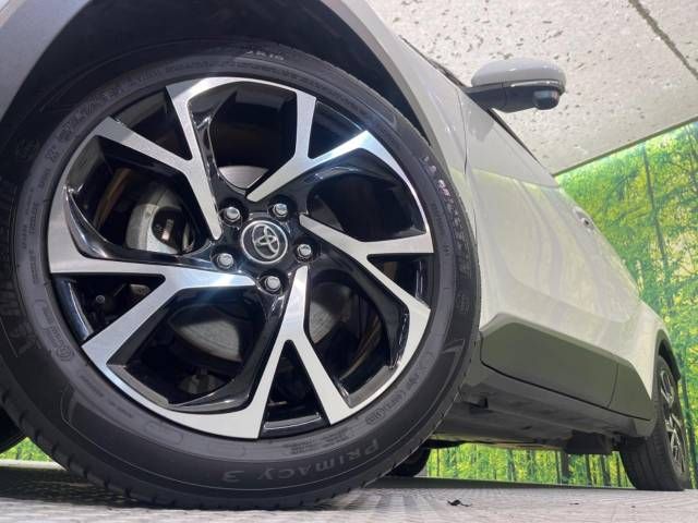 Toyota C-HR 2018-08 196372-14