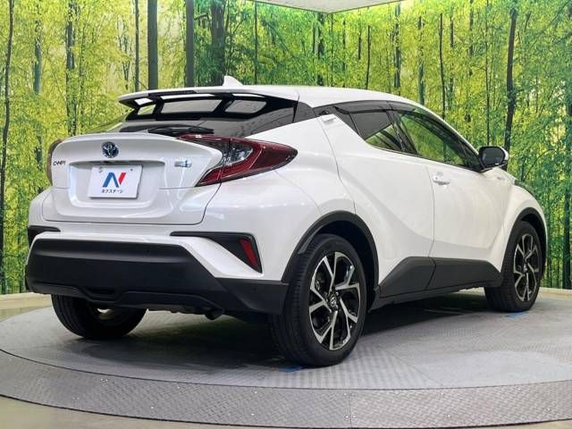 Toyota C-HR 2018-08 196372-18
