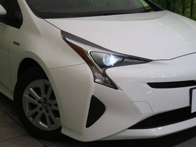 Toyota PRIUS 2017-07 6590-14