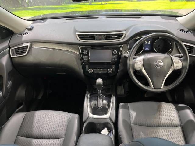 Nissan X-TRAIL 2015-02 2095-1