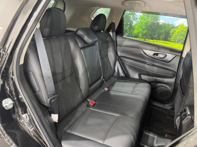 Nissan X-TRAIL 2015-02 2095-11