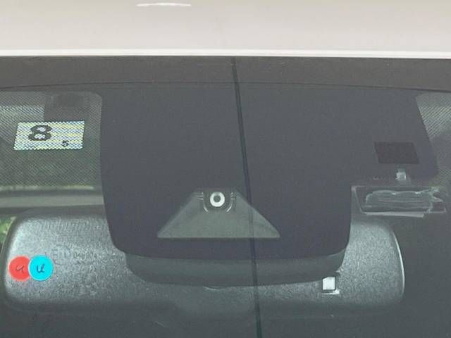 Toyota PRIUS 2018-08 180517-4