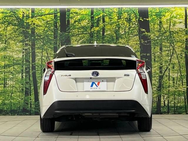 Toyota PRIUS 2018-08 180517-15