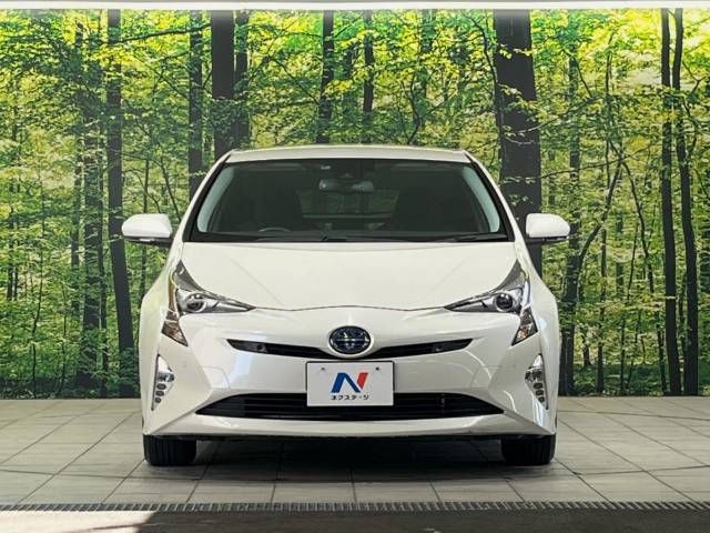 Toyota PRIUS 2018-08 180517-14