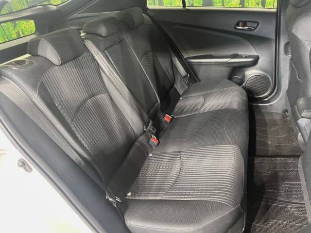 Toyota PRIUS 2018-08 180517-9