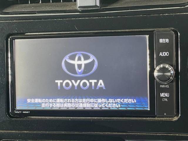 Toyota PRIUS 2018-08 180517-2