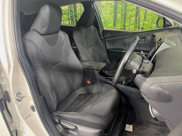 Toyota PRIUS 2018-08 180517-8