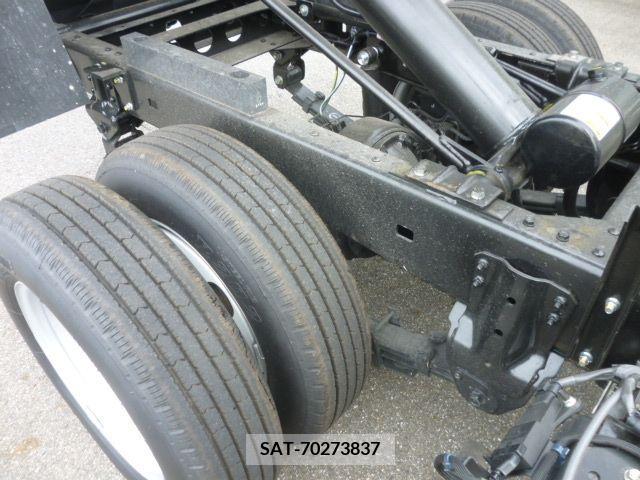 Hino DUTRO 2023-09 348122-11