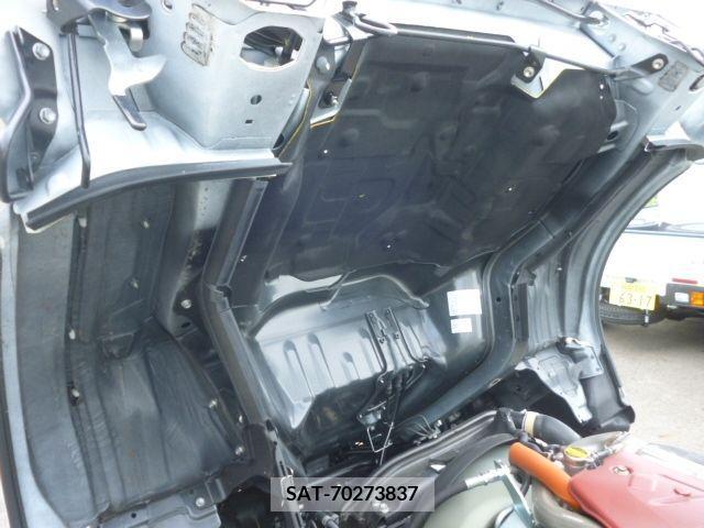 Hino DUTRO 2023-09 348122-4