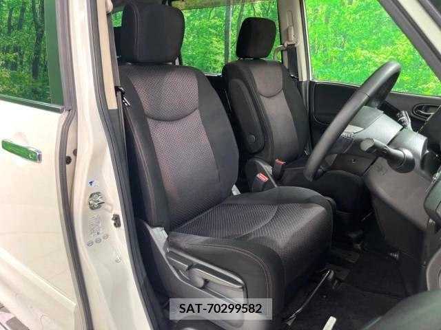Nissan SERENA 2011-12 284308-8