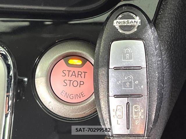 Nissan SERENA 2011-12 284308-5