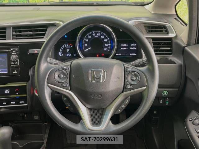 Honda FIT 2017-08 225137-11