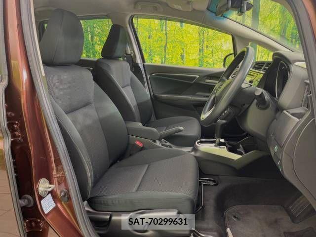 Honda FIT 2017-08 225137-8
