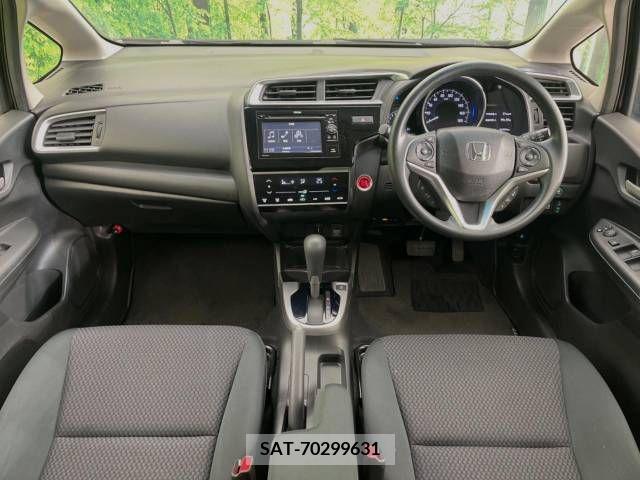 Honda FIT 2017-08 225137-1