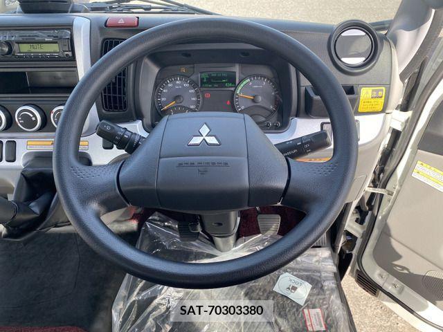 Mitsubishi CANTER 2023-11 263453-14