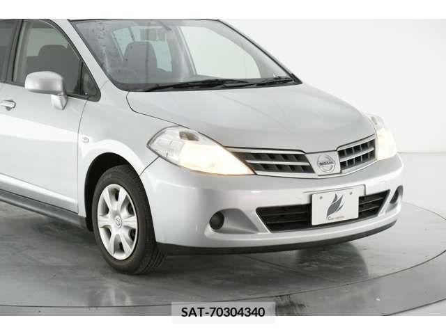 Nissan TIIDA 2011-09 237964-5