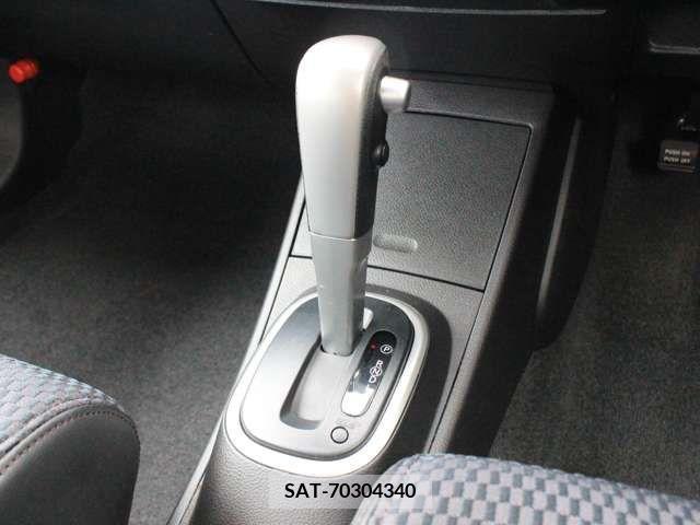 Nissan TIIDA 2011-09 237964-13