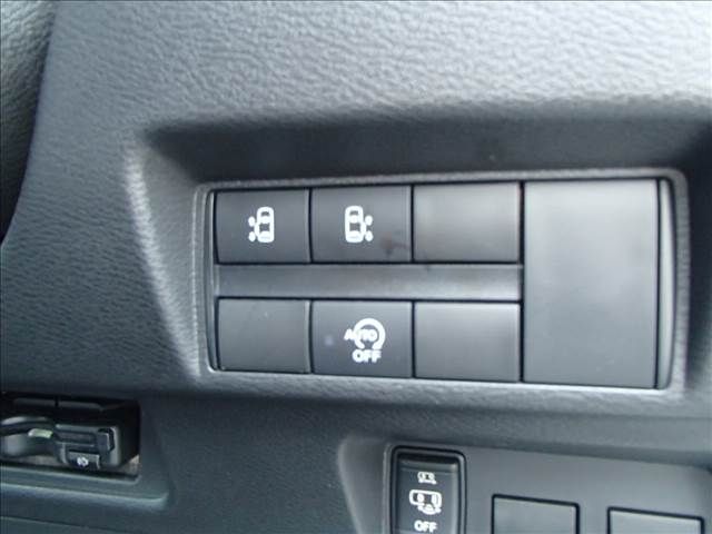 Nissan ROOX 2020-06 11880-14