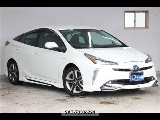 Toyota PRIUS 2019-07 254917-1