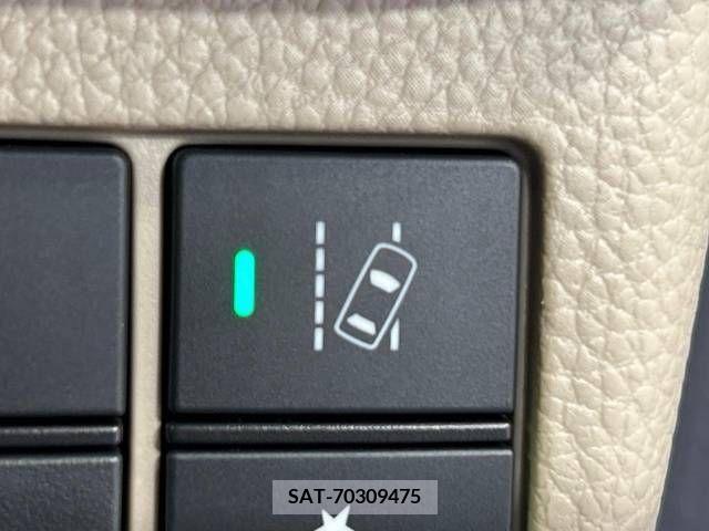 Honda N BOX 2019-05 337695-5