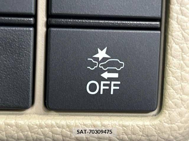 Honda N BOX 2019-05 337695-2