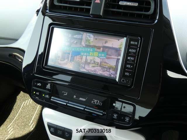 Toyota PRIUS 2017-01 282096-9