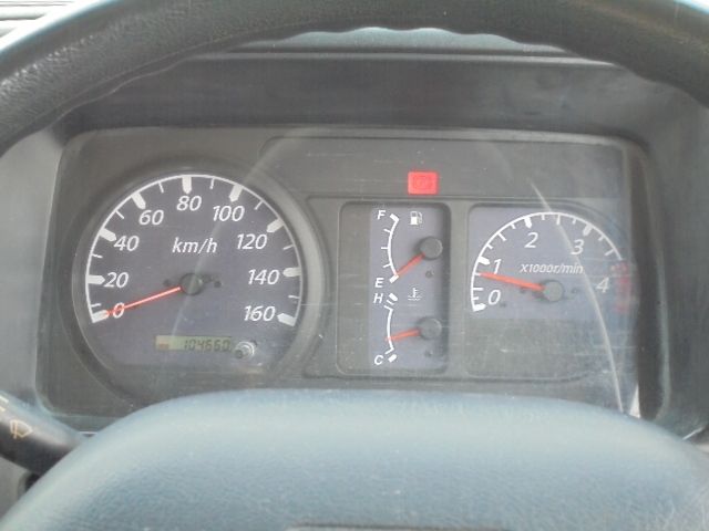 Isuzu ELF TRUCK 2004-10 6082-7