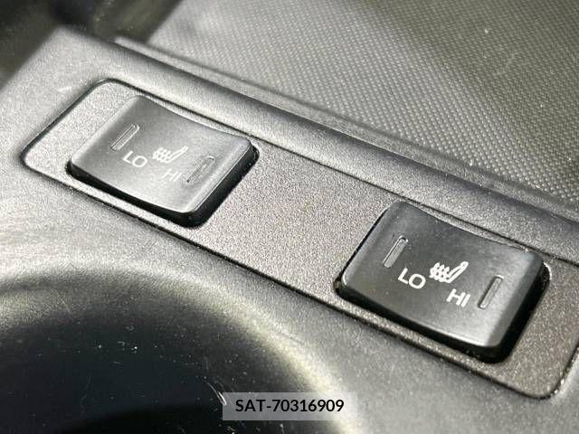 Toyota PRIUS 2021-02 373899-7