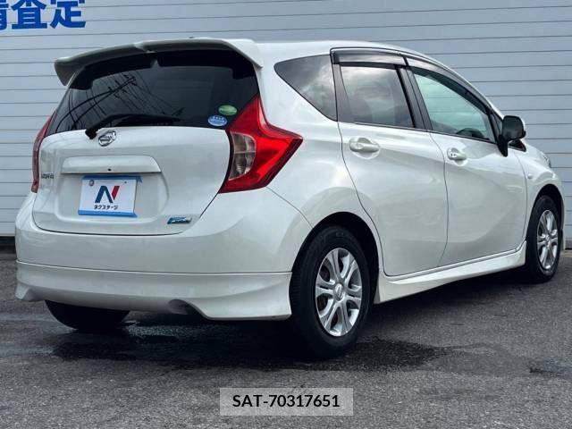 Nissan NOTE 2013-06 302313-15