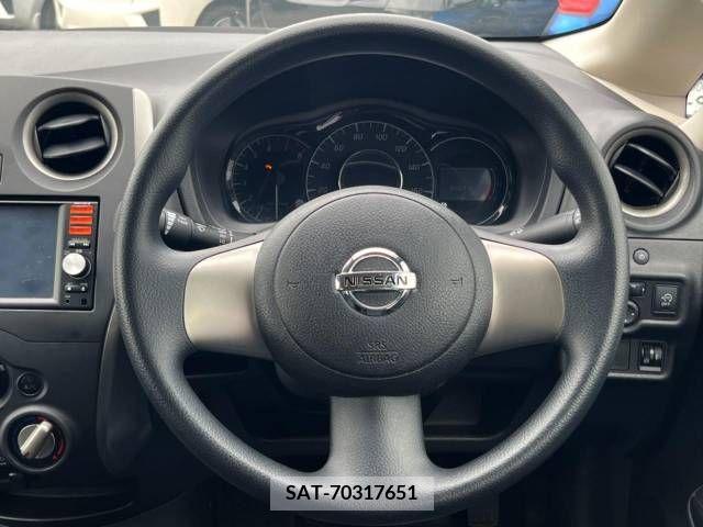 Nissan NOTE 2013-06 302313-9