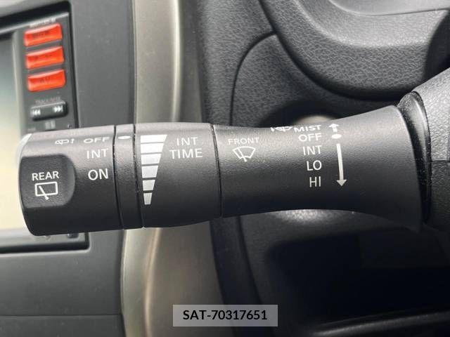 Nissan NOTE 2013-06 302313-19