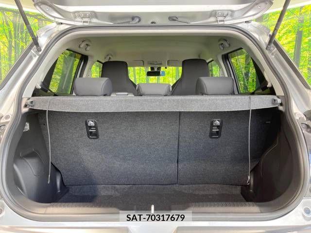 Suzuki SWIFT 2019-07 242275-10