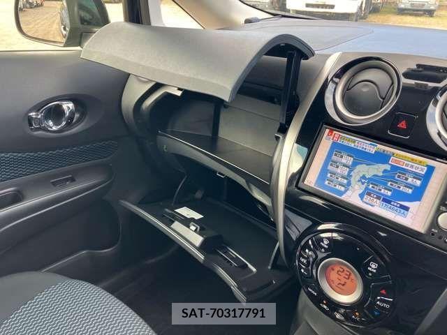 Nissan NOTE 2012-11 223769-12
