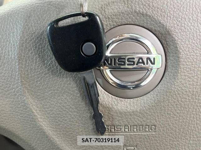 Nissan MOCO 2011-01 354802-2