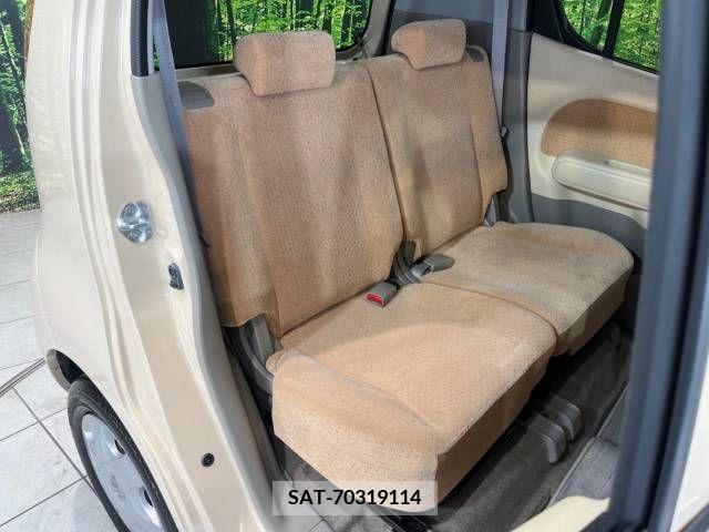 Nissan MOCO 2011-01 354802-7