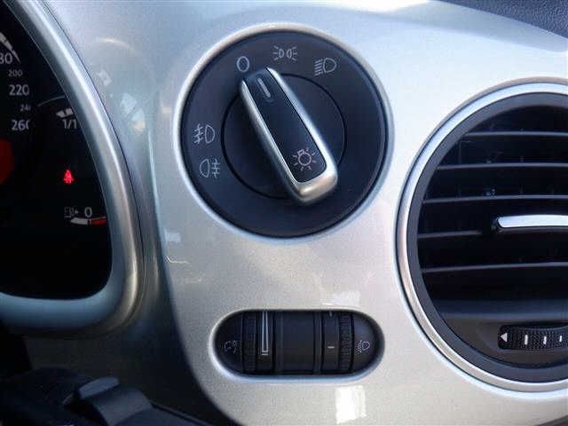 VolksWagen THE BEETLE 2014-04 183043-4