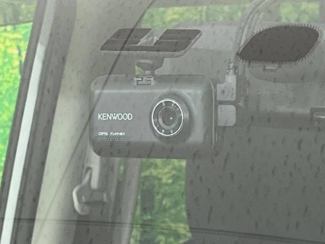 Nissan SERENA 2017-08 27090-5