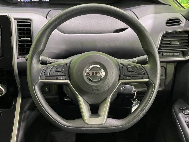 Nissan SERENA 2017-08 27090-11