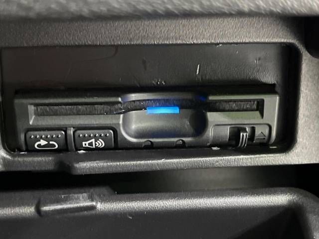Nissan SERENA 2017-08 27090-4